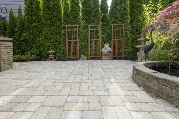 Backyard Hardscape Service in Napa