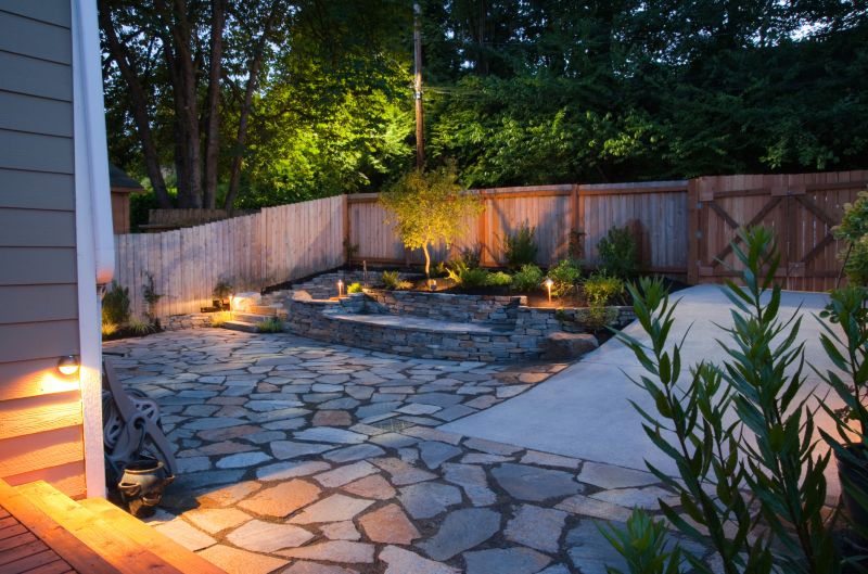 Flagstone Hardscaping